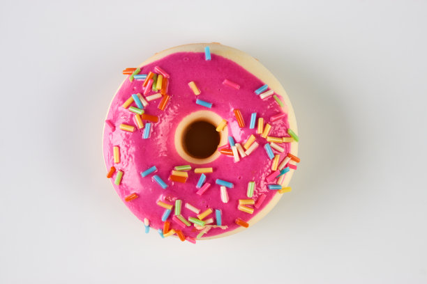 粉色磨砂甜甜圈图片下载