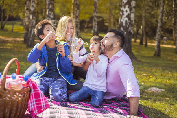 幸福的本质图片下载