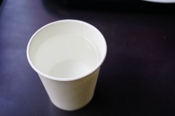 纸杯水图片下载