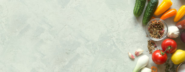 有机食品的背景。桌上的蔬菜图片下载