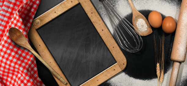 烘烤背景与空黑板图片下载