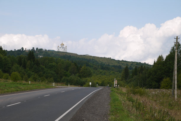地平线上的神庙图片下载