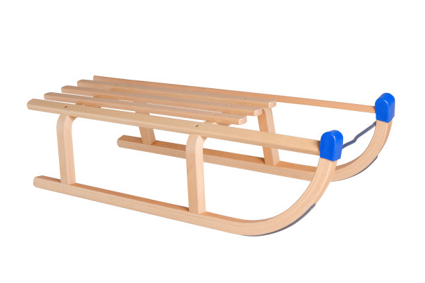 传统的木制雪橇孤立在白色上图片下载