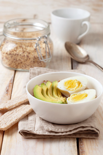 奎奴亚藜、鸡蛋图片下载