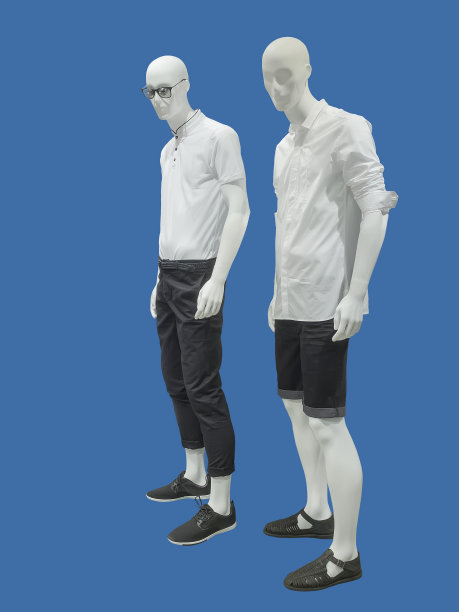 两个全身男性模特。图片下载