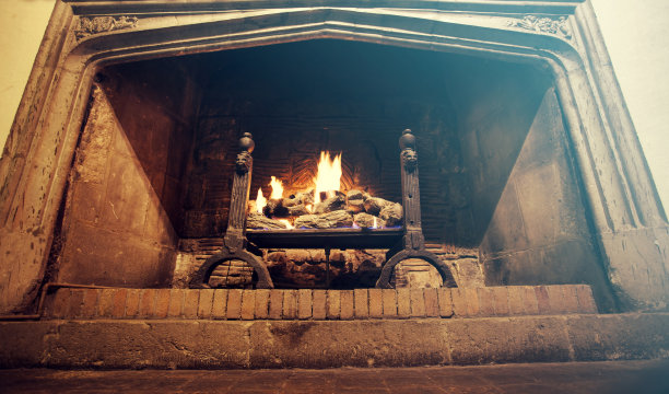 古老的壁炉图片下载