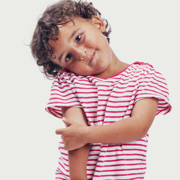 Elemantary孩子微笑图片下载