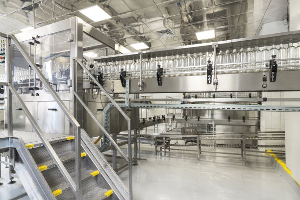 用于输送玻璃瓶的钢制输送机图片下载