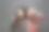 自然妆容的双胞胎女人图片下载
