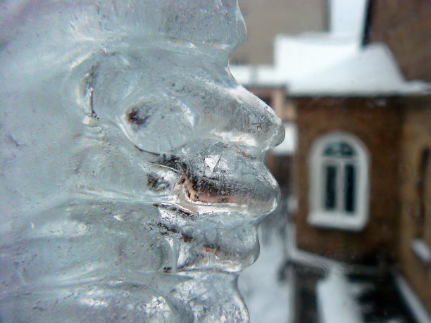 圣诞节窗户玻璃霜图片下载