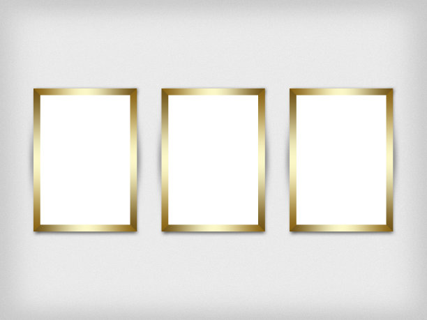 墙上挂着三幅空框的房间海报图片下载