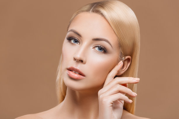 洗脸照片素材ID：302726922