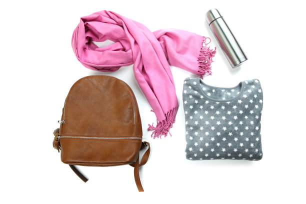 运动衫，背包，热水瓶和热水瓶图片下载