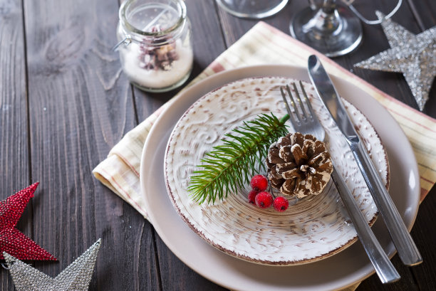 圣诞晚餐准备就绪图片下载