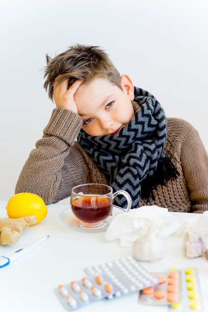 男孩有流感图片下载