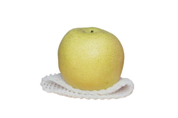 中国梨子与epe网泡沫在孤立的白色背景图片下载