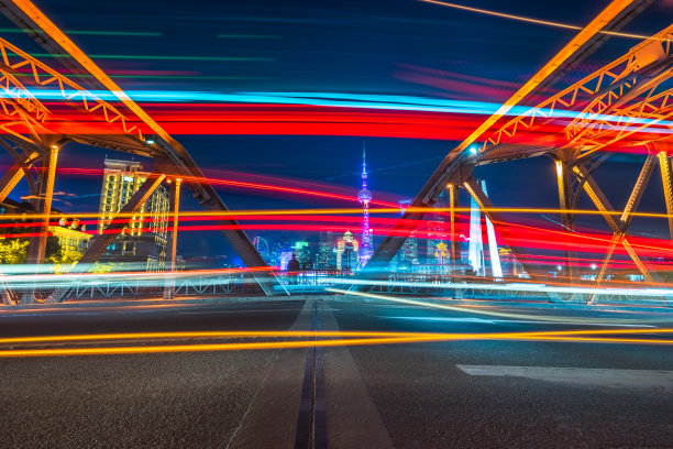 中国上海市区的交通状况素材图片