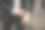 一个商人看手表的特写图片下载
