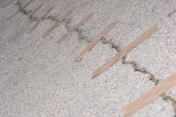 道路维护不善概念图片下载