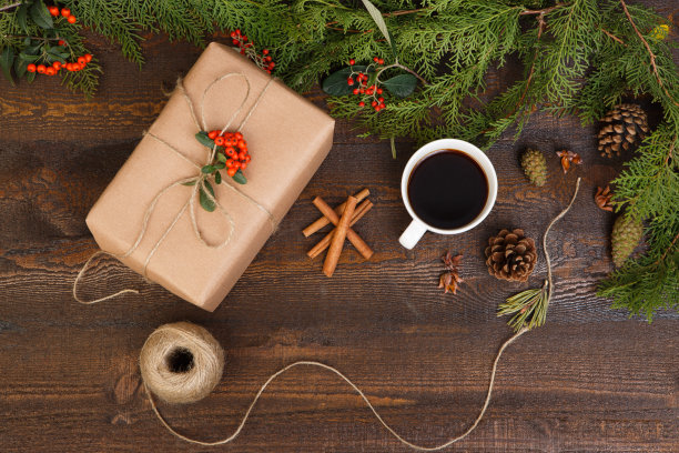 圣诞概念平放在木板上素材图片