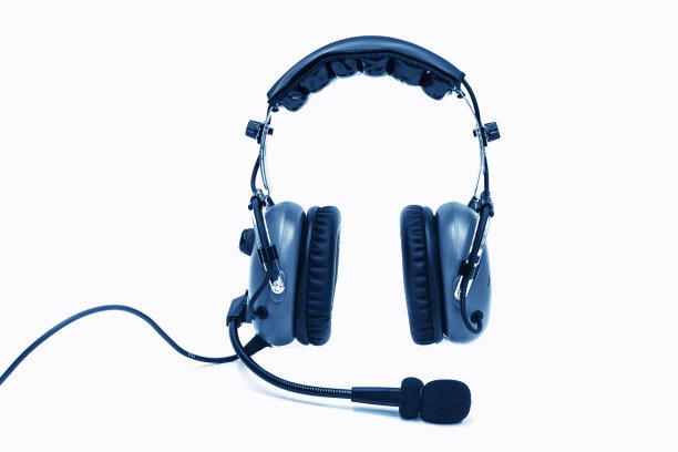 飞行员耳机，飞行员专用的航空耳机。图片下载