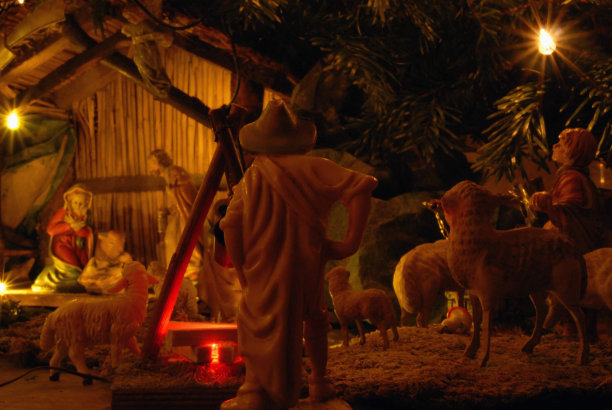 传统的圣诞马槽图片下载