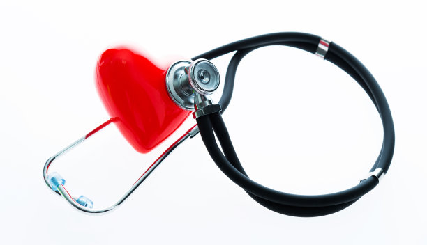 白色背景上有心脏的听诊器素材图片