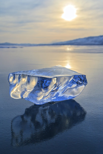 冰上的冰图片下载