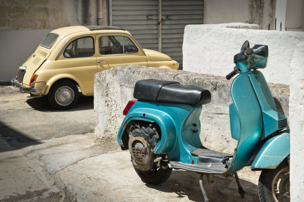 Alleyway。Massafra。Puglia。意大利。素材图片