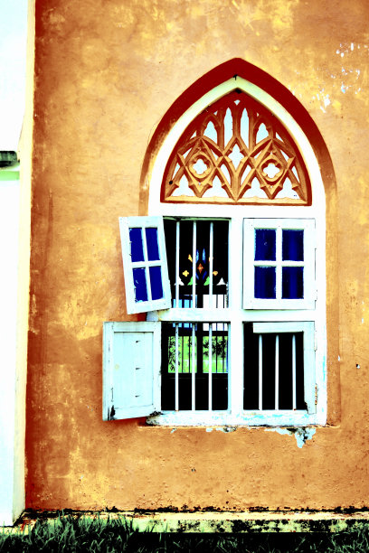 教堂的窗户图片下载