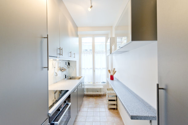 现代豪华厨房公寓。图片下载