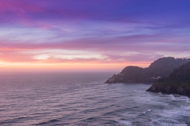 太平洋海岸的落日颜色图片下载