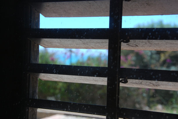 意大利百叶窗特写图片下载