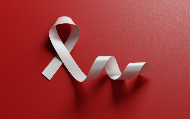 白色盲和骨癌意识丝带在红色的背景图片下载