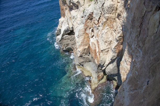 悬崖的景色图片下载