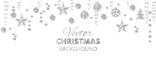 闪闪发光的圣诞装饰品。银色的节日边界，节日花环与悬挂的球和丝带孤立在白色。图片下载