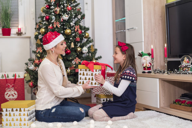 圣诞节送礼物图片下载