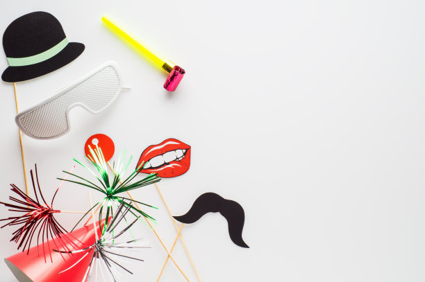 白色背景上的派对装饰。图片下载