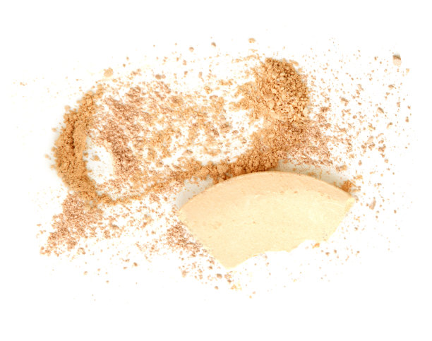 化妆粉。破碎的白色。图片下载