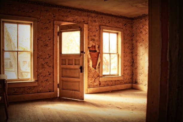 鬼在门口图片下载