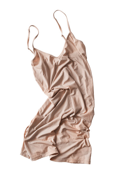 皱巴巴的衣服孤立图片下载