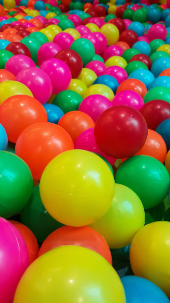 彩色的球图片下载