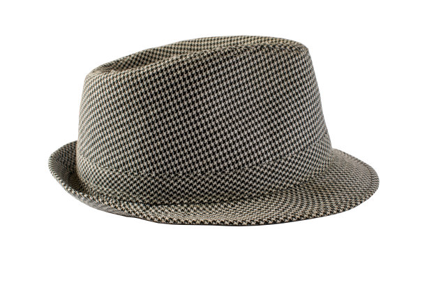 孤立的帽子在一个白色的背景。图片下载
