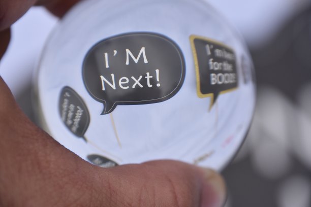 照片亭彩色道具透过水晶球图片下载