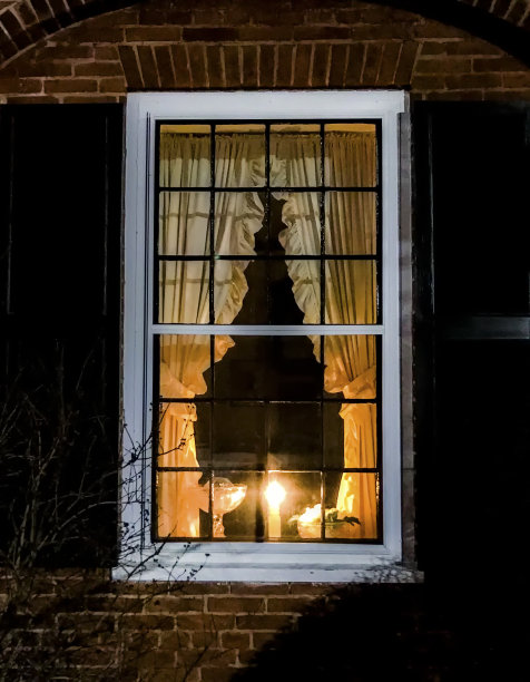 窗外的烛光图片下载