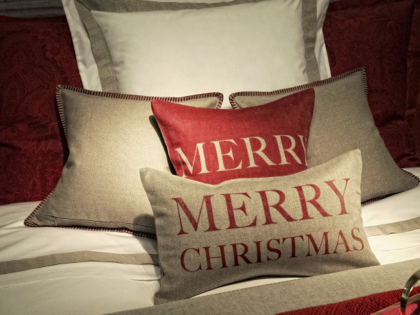 圣诞快乐的床枕头图片下载