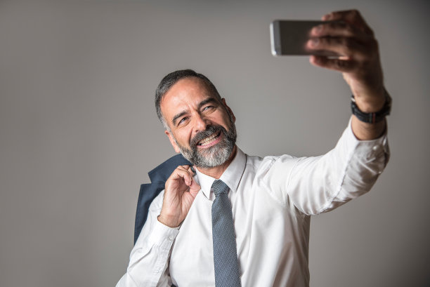 商人，自画像图片下载