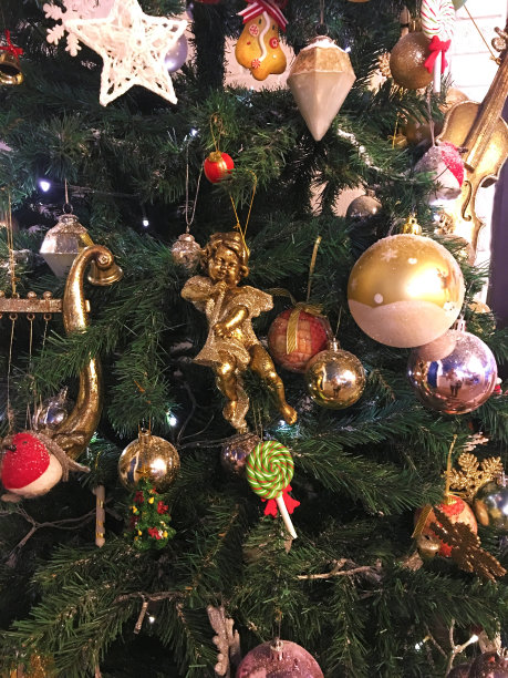 圣诞树装饰图片下载