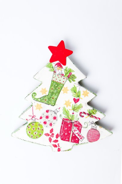 剪纸圣诞树装饰在白色图片下载