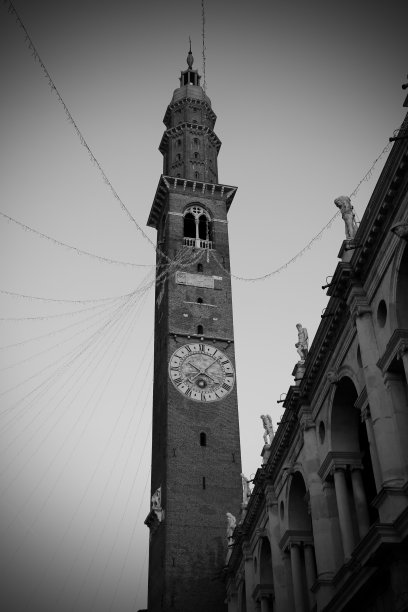 意大利维琴察市的托雷·比萨拉塔图片下载